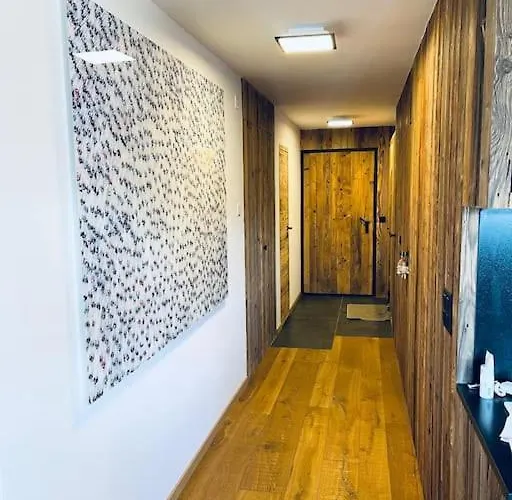 Le Rouge Superb 3-room Near Slopes & Ski-lift * Verbier