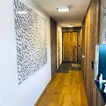 Le Rouge Superb 3-room Near Slopes & Ski-lift * فيربير